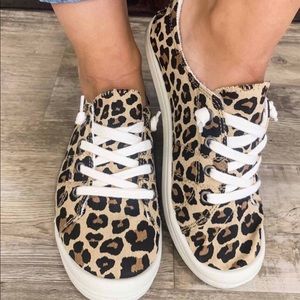 Today’s the Day Leopard Sneaker Size 7.5.